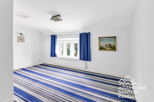 Photo 7- click for photo gallery
